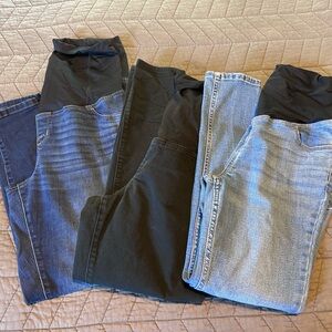 Maternity clothes bundle